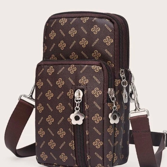 PURSES BUNDLE (6) - Picture 10 of 16